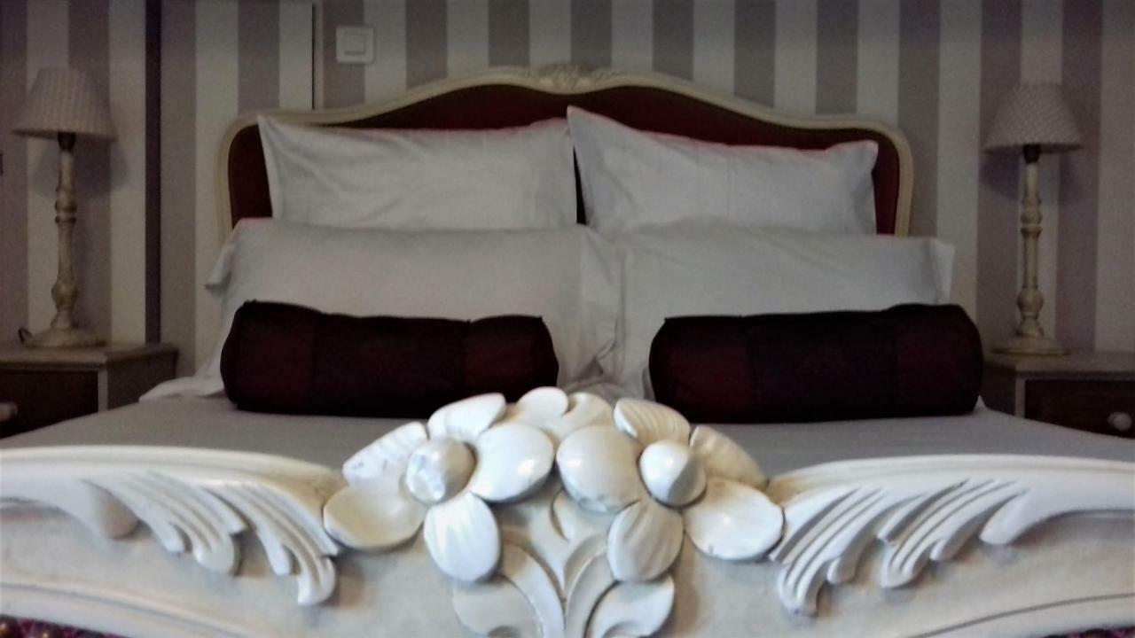 Maison Lavande Bed & Breakfast Saint-Jean-dʼAngély Dış mekan fotoğraf
