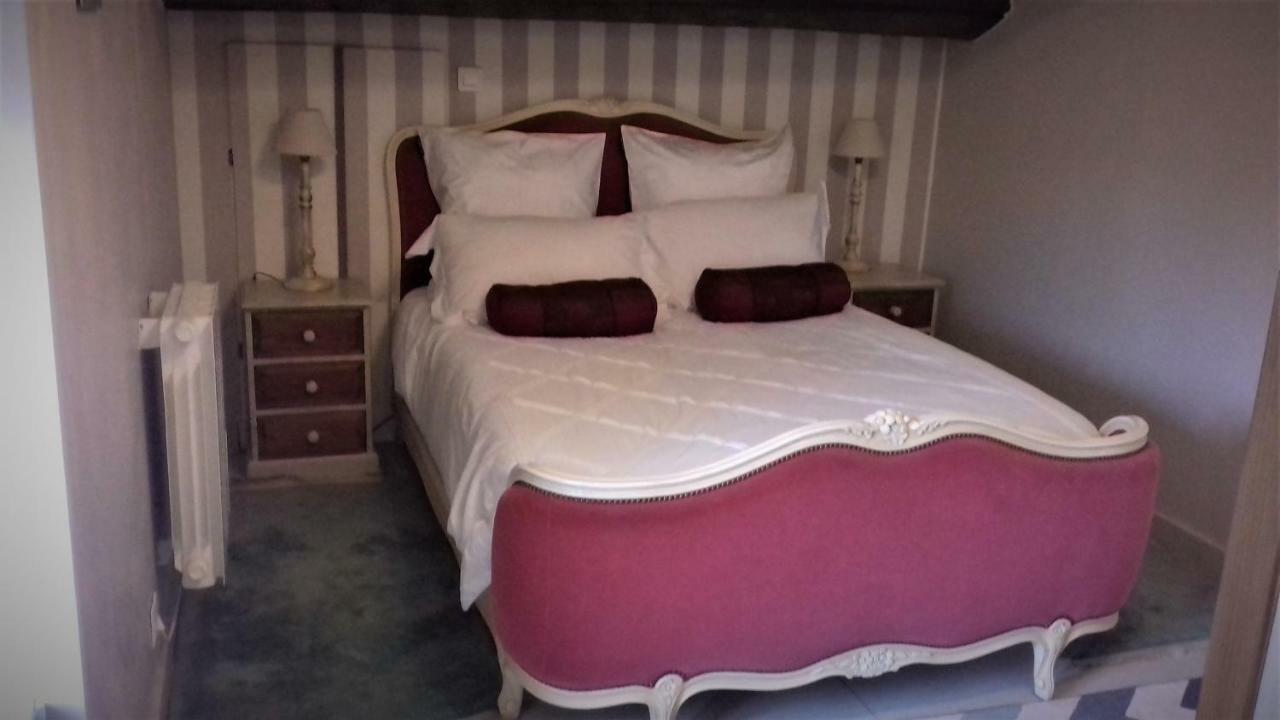 Maison Lavande Bed & Breakfast Saint-Jean-dʼAngély Dış mekan fotoğraf